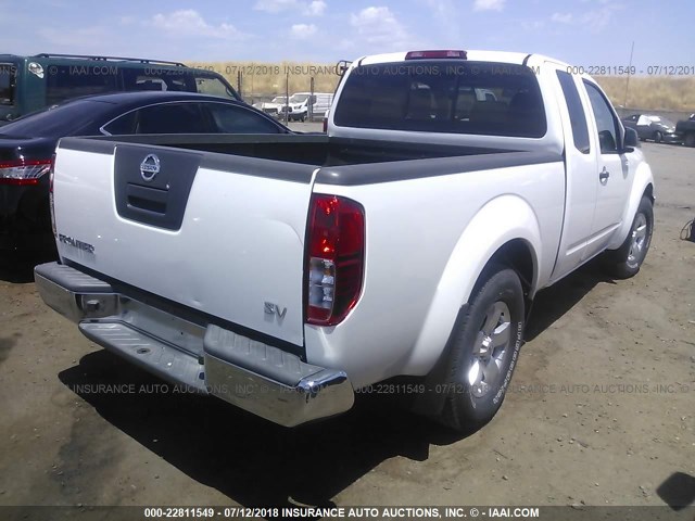 1N6BD0CTXBC432094 - 2011 NISSAN FRONTIER S/SV WHITE photo 4