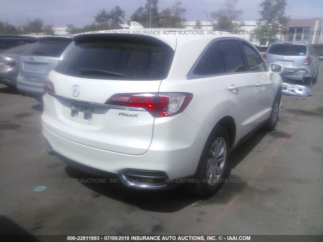 5J8TB3H30HL020736 - 2017 ACURA RDX WHITE photo 4