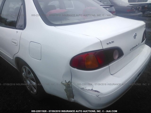 1NXBR12E82Z627131 - 2002 TOYOTA COROLLA CE/LE/S WHITE photo 6