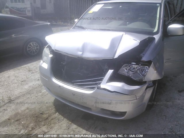 2A8HR54P98R832315 - 2008 CHRYSLER TOWN & COUNTRY TOURING SILVER photo 6