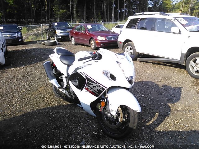 JS1GX72B2H2100449 - 2017 SUZUKI GSX1300 RA WHITE photo 1