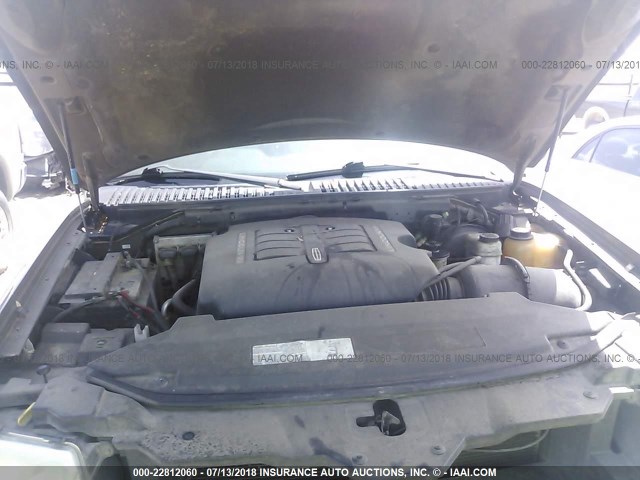 5LMFU27R93LJ32894 - 2003 LINCOLN NAVIGATOR GRAY photo 10