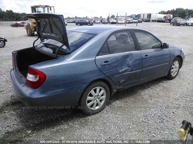 4T1BF30K24U580856 - 2004 TOYOTA CAMRY LE/XLE/SE Açıq mavi foto 4