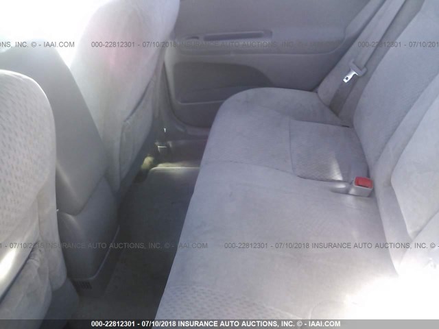 4T1BE32K14U856024 - 2004 TOYOTA CAMRY LE/XLE/SE 银色 照片 8