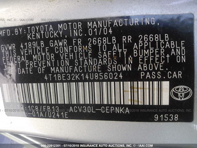 4T1BE32K14U856024 - 2004 TOYOTA CAMRY LE/XLE/SE 银色 照片 9