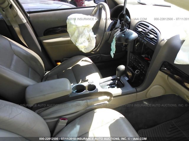 1LNHM87A11Y675178 - 2001 LINCOLN LS 黑色 照片 5