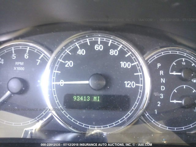 2G4WE567951209970 - 2005 BUICK LACROSSE CXS WHITE photo 7