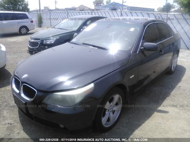 WBANF33586CS34257 - 2006 BMW 525 XI Қара фото 2