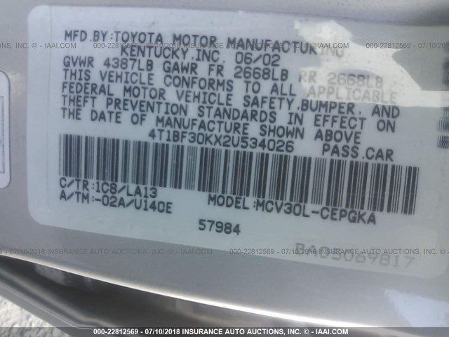 4T1BF30KX2U534026 - 2002 TOYOTA CAMRY LE/XLE/SE 银色 照片 9