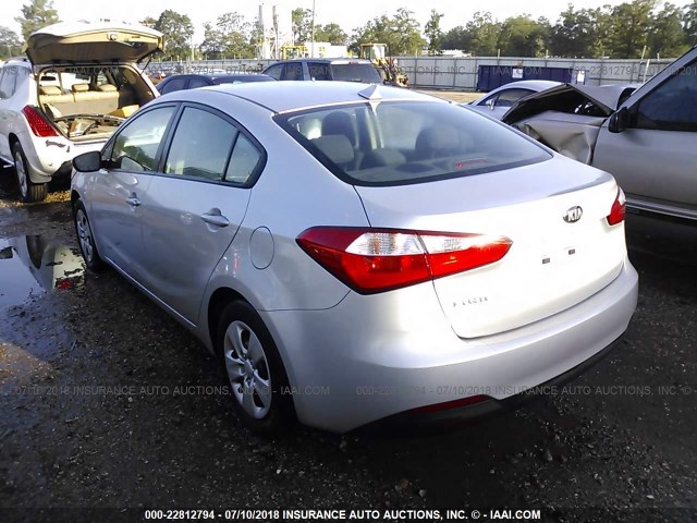 KNAFX4A65F5331360 - 2015 KIA FORTE LX SILVER photo 3