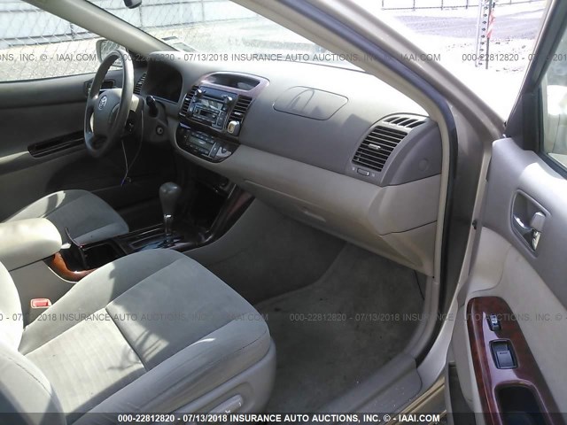 4T1BE30KX6U160722 - 2006 TOYOTA CAMRY LE/XLE/SE Qızıl foto 5