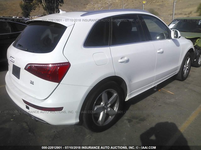 WA1DKAFP0CA054543 - 2012 AUDI Q5 PREMIUM PLUS WHITE photo 4