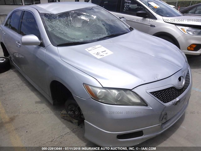 4T1BK46K97U018868 - 2007 TOYOTA CAMRY NEW GENERAT LE/XLE/SE SILVER photo 6