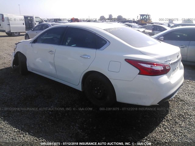 1N4AL3AP6HN305774 - 2017 NISSAN ALTIMA 2.5/S/SV/SL/SR WHITE photo 3