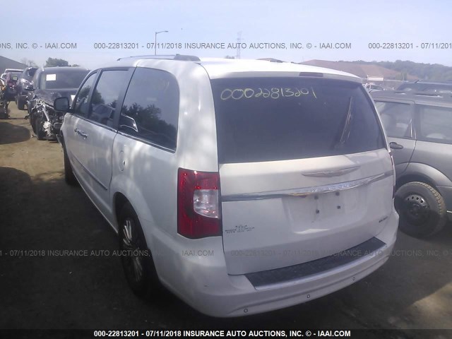 2A4RR6DG8BR784874 - 2011 CHRYSLER TOWN & COUNTRY LIMITED WHITE photo 3
