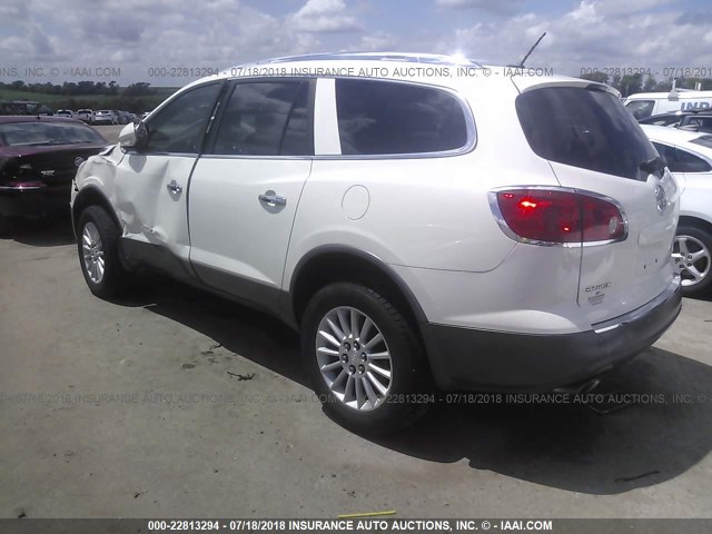 5GALRBED8AJ156603 - 2010 BUICK ENCLAVE CXL WHITE photo 3