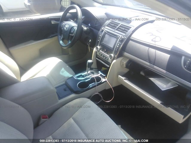 4T4BF1FK9ER385601 - 2014 TOYOTA CAMRY L/SE/LE/XLE შავი ფოტო 5