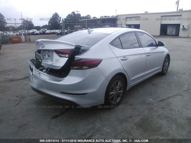 5NPD84LF5JH262781 - 2018 HYUNDAI ELANTRA SEL/VALUE/LIMITED SILVER photo 4