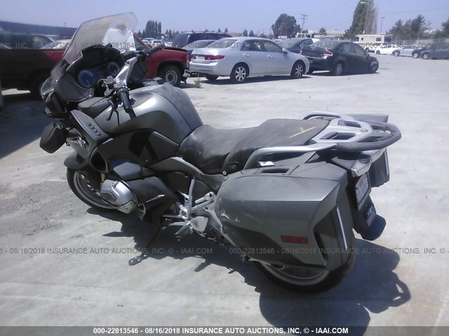 WB10A1304EZ191209 - 2014 BMW R1200 RT GRAY photo 3