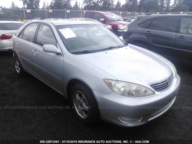 4T1BE30K35U074179 - 2005 TOYOTA CAMRY LE/XLE/SE 银色 照片 1