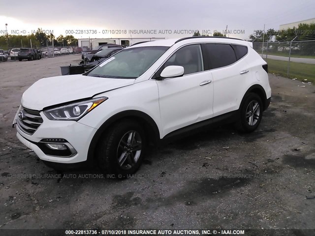 5XYZU3LB6HG400547 - 2017 HYUNDAI SANTA FE SPORT  WHITE photo 2