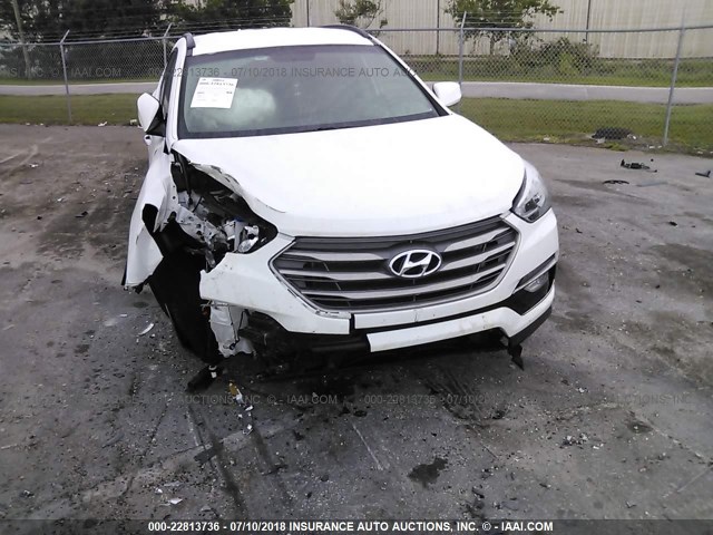 5XYZU3LB6HG400547 - 2017 HYUNDAI SANTA FE SPORT  WHITE photo 6