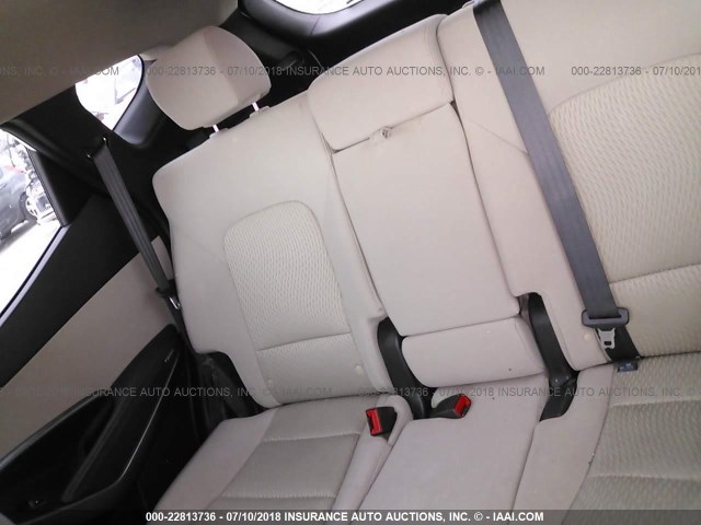 5XYZU3LB6HG400547 - 2017 HYUNDAI SANTA FE SPORT  WHITE photo 8