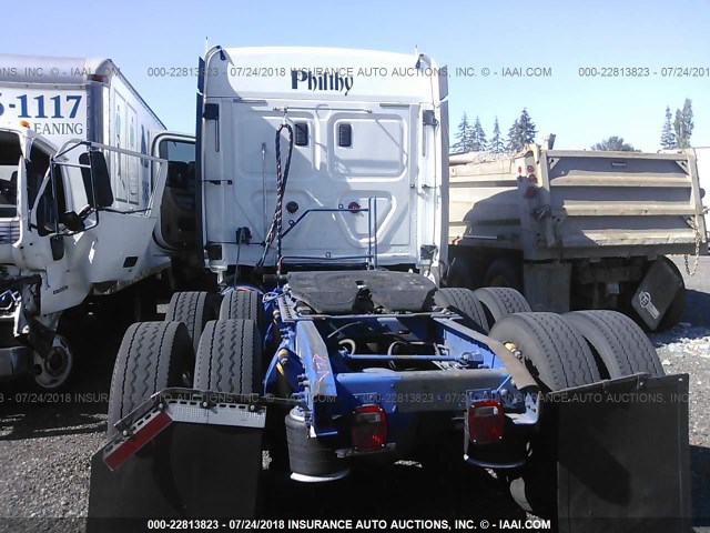 1FUJGLDR8ASAU3612 - 2010 FREIGHTLINER CASCADIA 125  WHITE photo 8