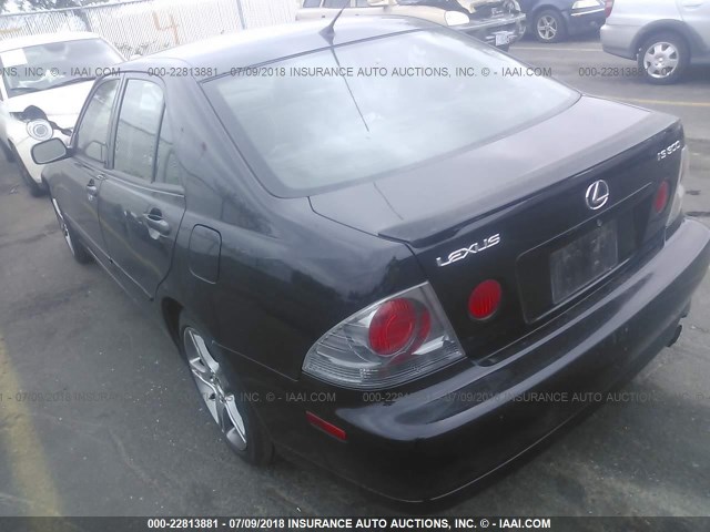 JTHBD192640090279 - 2004 LEXUS IS 300 BLACK photo 3