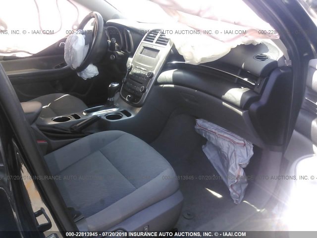 1G11B5SL2EF113898 - 2014 CHEVROLET MALIBU LS 黑色 照片 5