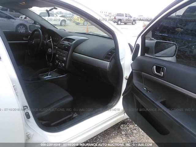 4A32B2FF8CE019281 - 2012 MITSUBISHI GALANT FE WHITE photo 5