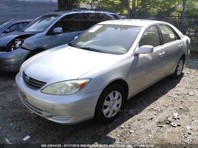 4T1BE32K33U696081 - 2003 TOYOTA CAMRY LE/XLE/SE Gümüş foto 2