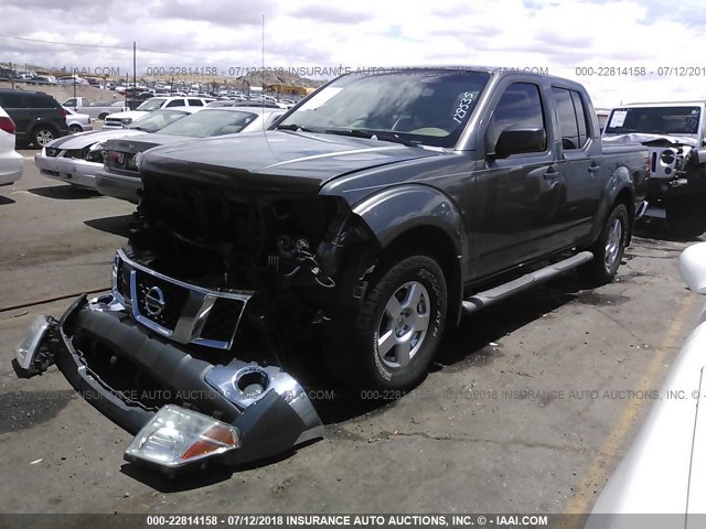 1N6AD07W46C472001 - 2006 NISSAN FRONTIER CREW CAB LE/SE/OFF ROAD GRAY photo 2