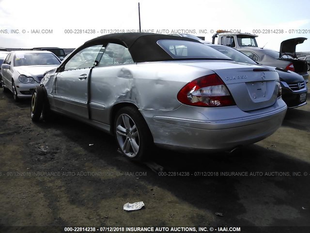 WDBTK56J66F173370 - 2006 MERCEDES-BENZ CLK 350 SILVER photo 3