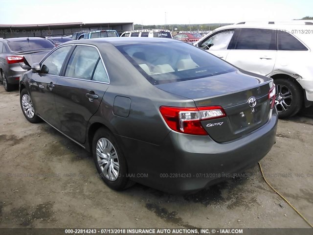 4T4BF1FK6DR327184 - 2013 TOYOTA CAMRY L/SE/LE/XLE 绿色 照片 3