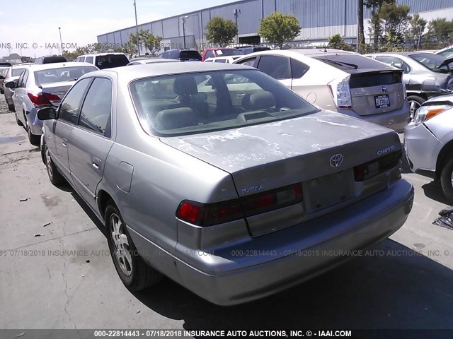 JT2BF28K1W0100831 - 1998 TOYOTA CAMRY LE/XLE Թուխ լուսանկար 3