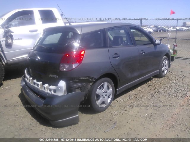 2T1KR38E04C256599 - 2004 TOYOTA COROLLA MATRIX XR GRAY photo 4