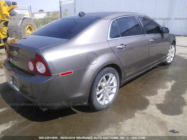 1G1ZG5E7XCF105032 - 2012 CHEVROLET MALIBU LTZ 灰色 照片 4
