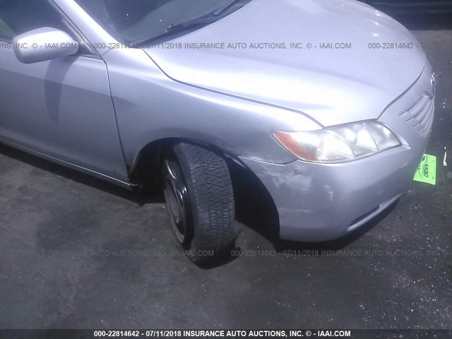 4T4BE46K39R082789 - 2009 TOYOTA CAMRY SE/LE/XLE ვერცხლისფერი ფოტო 6