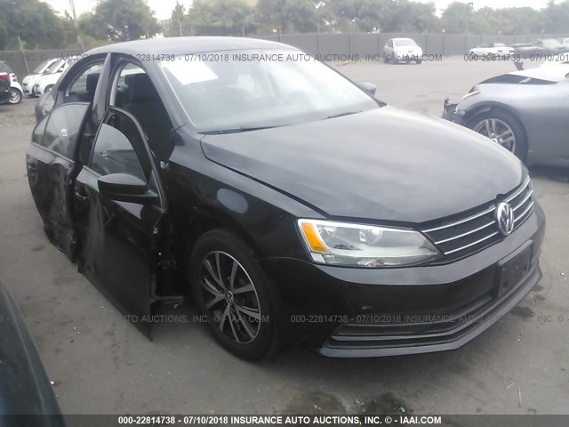 3VWD67AJ4GM235750 - 2016 VOLKSWAGEN JETTA SE BLACK photo 1