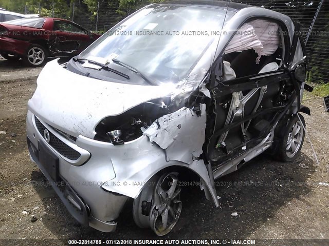 WMEEJ3BA8FK811666 - 2015 SMART FORTWO PURE/PASSION SILVER photo 6