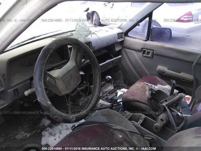 JT4RN67S0H5086203 - 1987 TOYOTA PICKUP XTRACAB RN67 SR5 WHITE photo 5