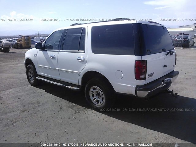 1FMPU16L81LB69480 - 2001 FORD EXPEDITION XLT WHITE photo 3
