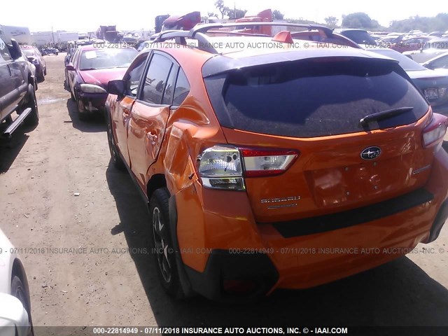 JF2GTADCXJH234182 - 2018 SUBARU CROSSTREK PREMIUM ORANGE photo 3