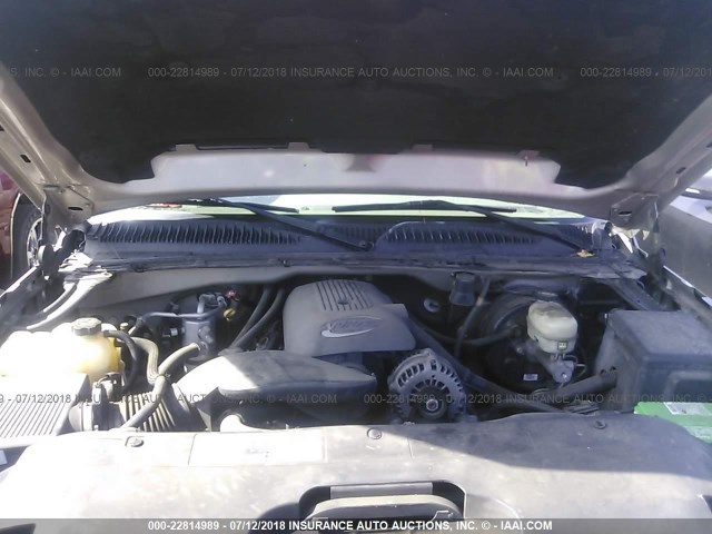 2GCEC13T861219407 - 2006 CHEVROLET SILVERADO C1500 SILVER photo 10