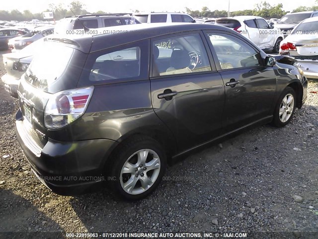 2T1LR32E25C359148 - 2005 TOYOTA COROLLA MATRIX XR BLACK photo 4