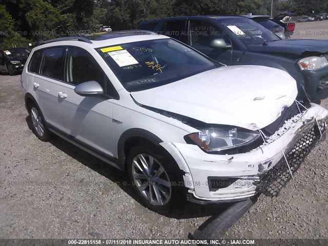 3VWH17AU3HM512402 - 2017 VOLKSWAGEN Golf Alltrack S/SE/SEL 白色 照片 1