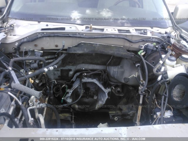 5LMFU27R74LJ19420 - 2004 LINCOLN NAVIGATOR GOLD photo 10