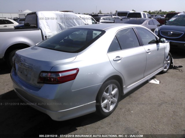 4T1BE46K87U637257 - 2007 TOYOTA CAMRY NEW GENERAT CE/LE/XLE/SE SILVER photo 4