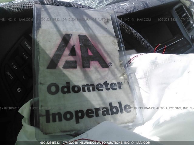 KM8J3CA28GU212690 - 2016 HYUNDAI TUCSON LIMITED/SPORT AND ECO/SE WHITE photo 7